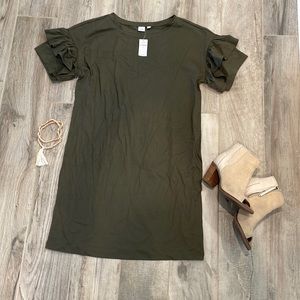 Gap NWT XS Olive green ruffle sleeve dress
